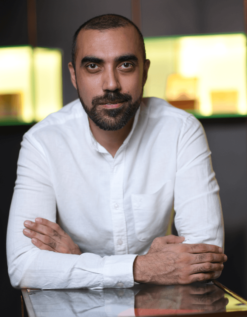 founder-info